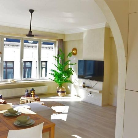 Downtown 2 Bdr Apartment ***** 3 แอนต์เวิร์ป ภายนอก รูปภาพ