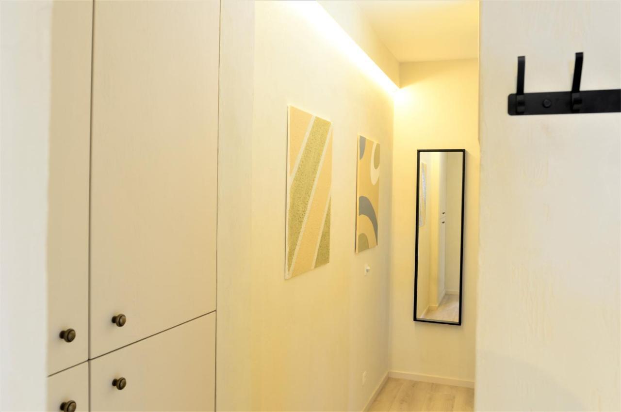 Downtown 2 Bdr Apartment ***** 3 แอนต์เวิร์ป ภายนอก รูปภาพ