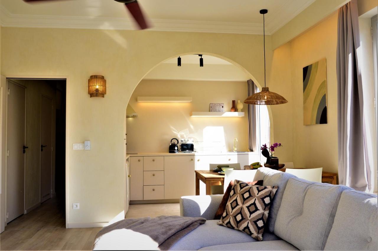 Downtown 2 Bdr Apartment ***** 3 แอนต์เวิร์ป ภายนอก รูปภาพ