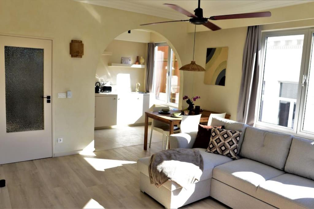 Downtown 2 Bdr Apartment ***** 3 แอนต์เวิร์ป ภายนอก รูปภาพ